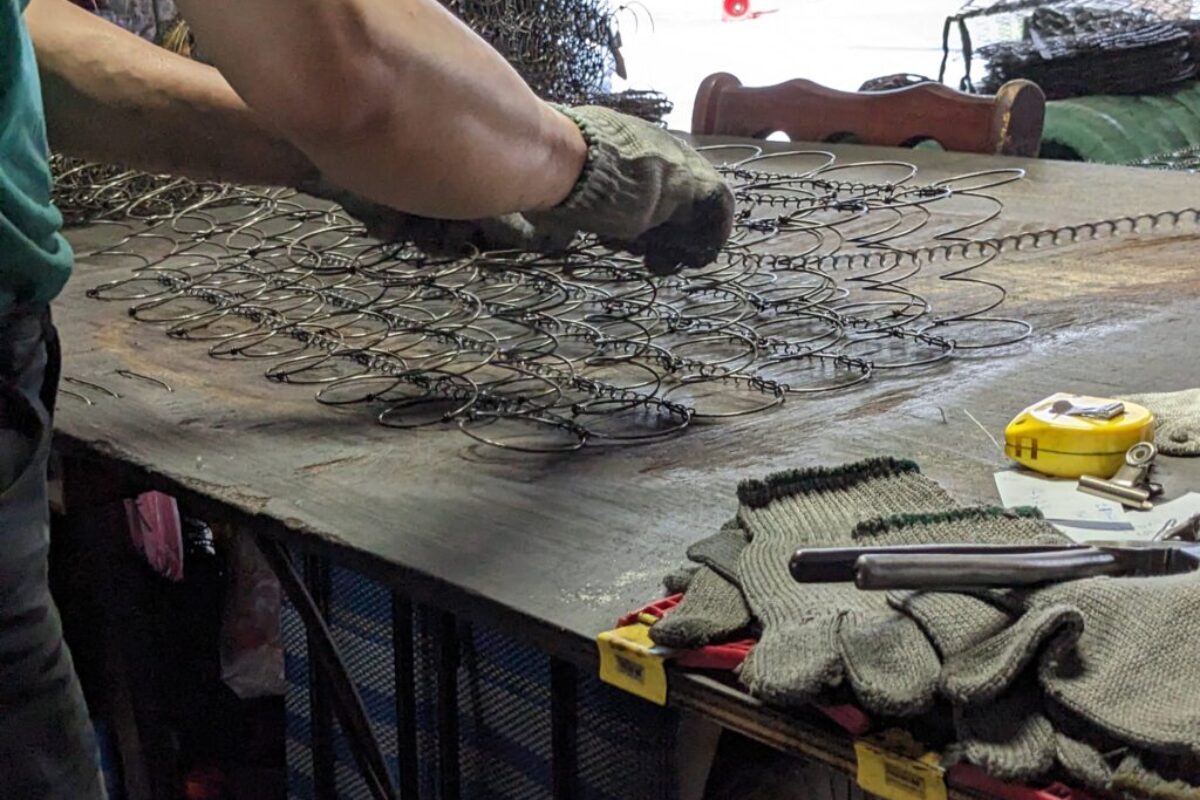 台灣製連結式彈簧